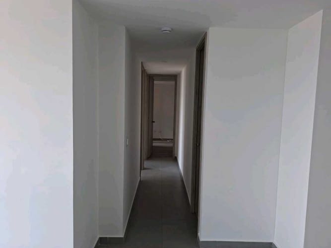 Apartamento de 3 alcobas en venta en Las Lomitas, Sabaneta, 76 m² · foto 11 de 18