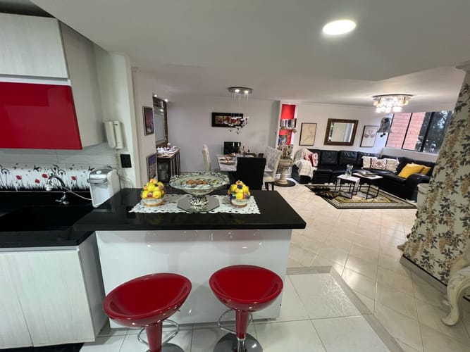 Apartamento de 4 alcobas en venta en Guayabal, Medellín, 125 m² · foto 4 de 24