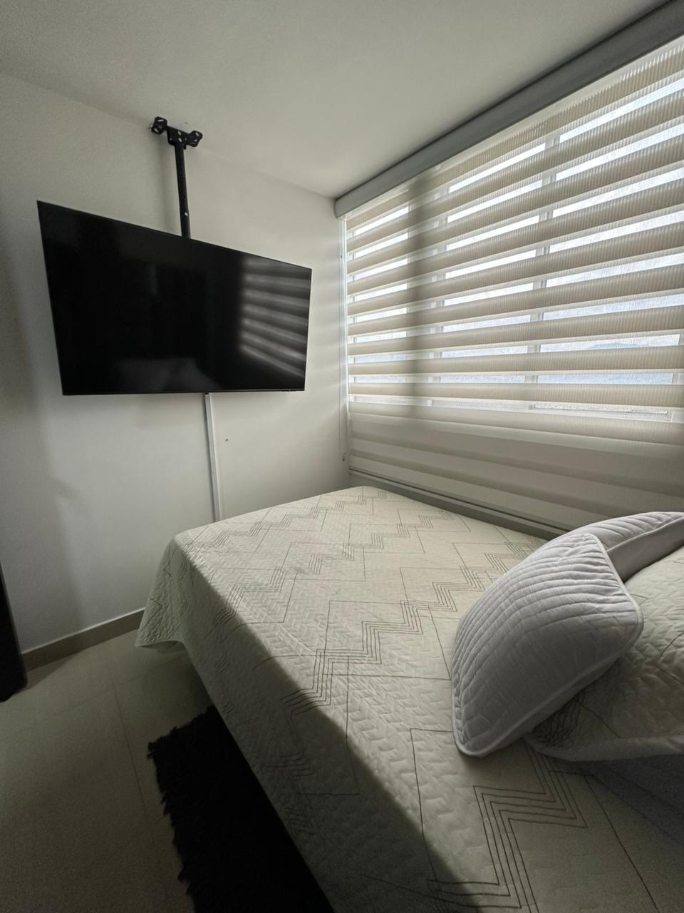 Apartamento en venta en Altos Del Poblado, Medellín · foto 6 de 18