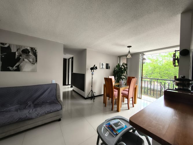Apartamento de 3 alcobas en venta en Las Antillas, Envigado, 62 m² · foto 4 de 14