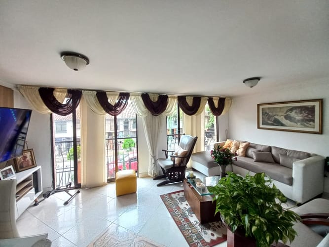 Casa de 4 alcobas en venta en Cabañas, Bello, 97 m² · foto 16 de 17