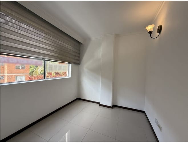 Apartamento de 3 alcobas en venta en Calasanz Parte Alta, Medellín, 79 m² · foto 2 de 19