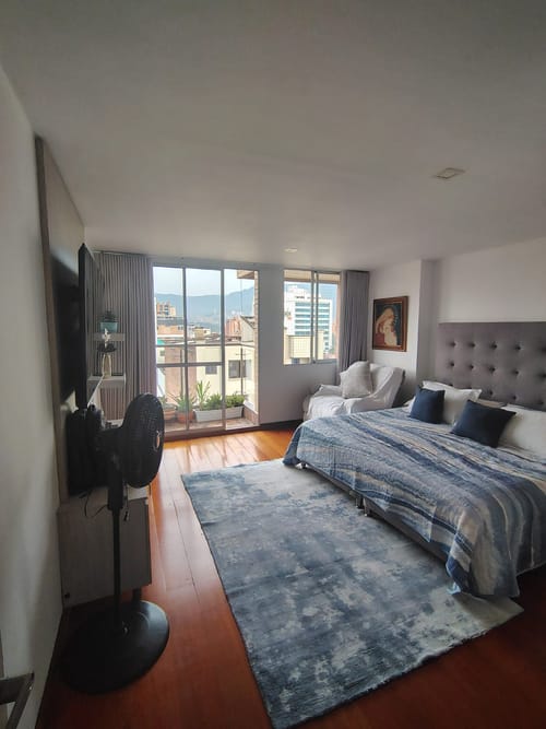Apartamento de 3 alcobas en venta en La Castellana, Medellín, 120 m² · foto 5 de 14
