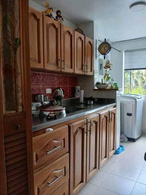 Apartamento de 4 alcobas en venta en Colasania, Medellín, 81 m² · foto 3 de 11