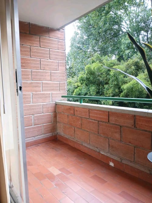 Apartamento de 4 alcobas en venta en Colasania, Medellín, 81 m² · foto 4 de 11