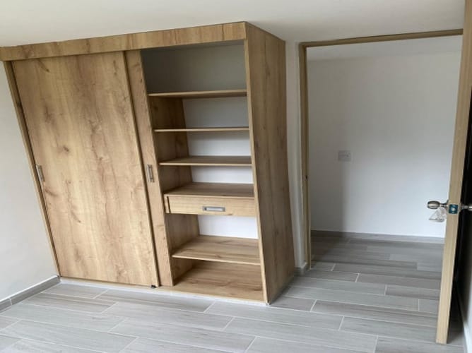 Apartamento de 3 alcobas en venta en El Rosario, Bello, 61 m² · foto 5 de 16