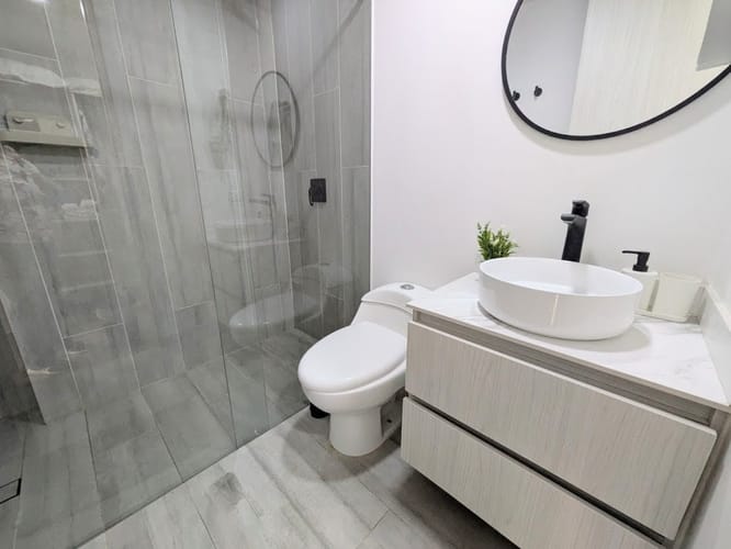 Apartamento de 1 alcoba en venta en Conquistadores, Medellín, 55 m² · foto 2 de 10