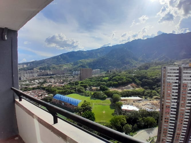 Apartamento de 2 alcobas en venta en Bellavista, Bello, 50 m² · foto 4 de 24
