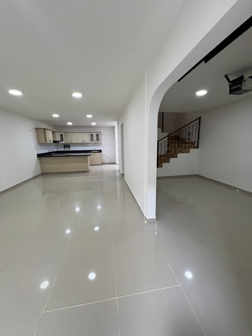 Casa de 4 alcobas en venta en Fontibon, Rionegro, 200 m² · foto 7 de 24