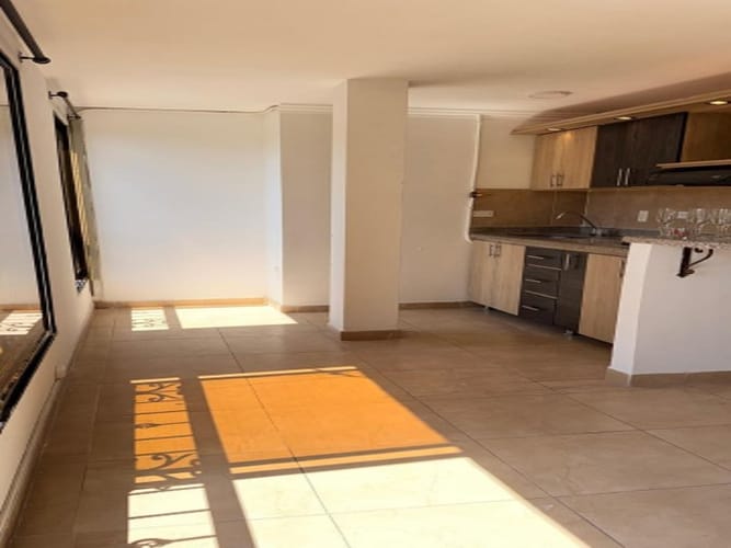 Casa de 2 alcobas en venta en Belén, Medellín, 57 m² · foto 7 de 10