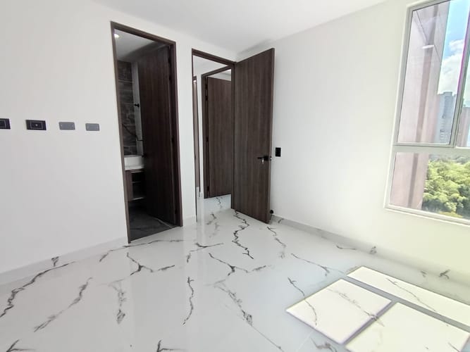 Apartamento en venta en Suramérica, Itagüí, 70 m² · foto 10 de 18