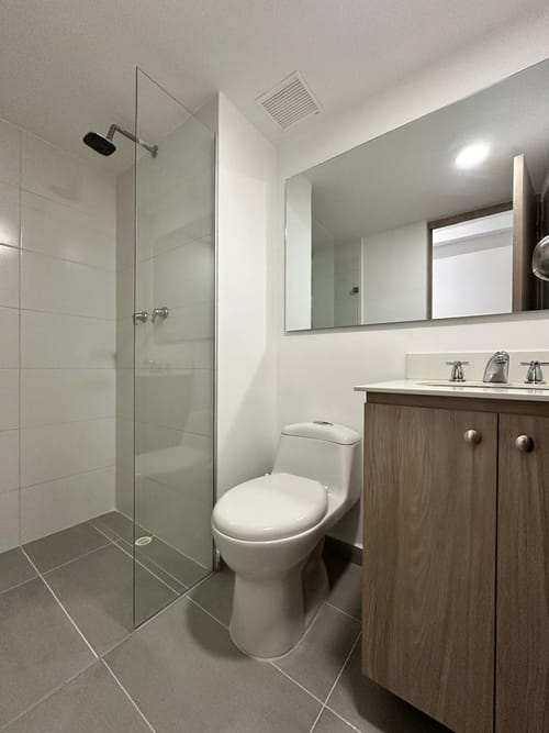Apartamento de 3 alcobas en venta en Bello, 71 m² · foto 16 de 21
