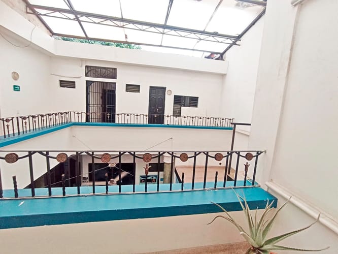 Casa de 20 alcobas en venta en La Candelaria, Medellín, 565 m² · foto 6 de 20