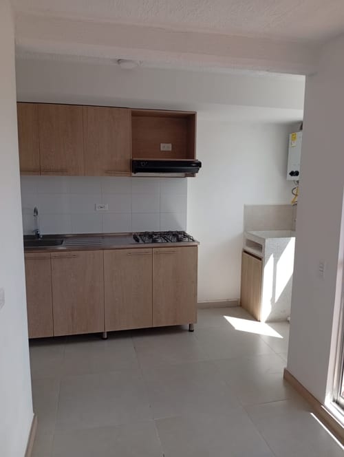 Apartamento de 2 alcobas en venta en El Porvenir, Rionegro, 58 m² · foto 2 de 11