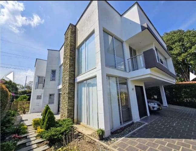 Casa de 4 alcobas en venta en Gualanday, Rionegro, 890 m² · foto 4 de 24