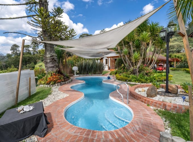 Finca en venta en El Retiro, 700 m² · foto 15 de 16