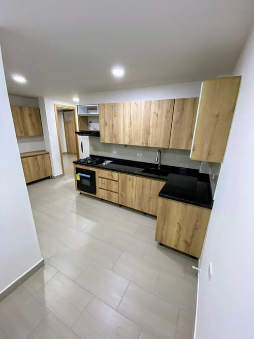 Apartamento de 3 alcobas en venta en La Ceja, 81 m² · foto 4 de 15