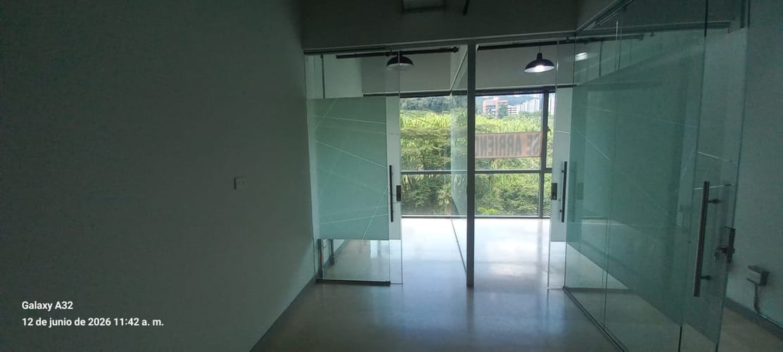 Oficina en arriendo en Castropol, Medellín, 50 m² · foto 6 de 16