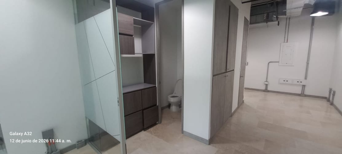 Oficina en arriendo en Castropol, Medellín, 50 m² · foto 15 de 16