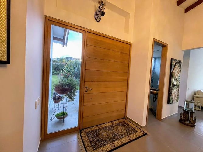 Casa de 5 alcobas en venta en Guamito, La Ceja · foto 12 de 13