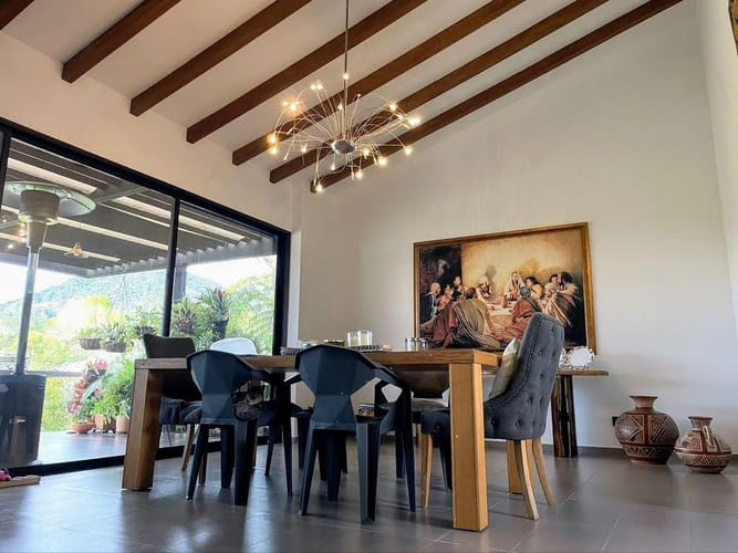 Casa de 5 alcobas en venta en Guamito, La Ceja · foto 13 de 13