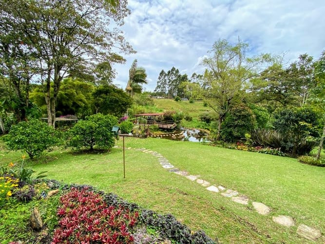 Casa de 5 alcobas en venta en Llano Grande, Rionegro · foto 3 de 15
