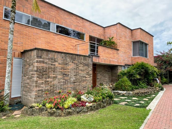 Casa de 5 alcobas en venta en Llano Grande, Rionegro · foto 5 de 15