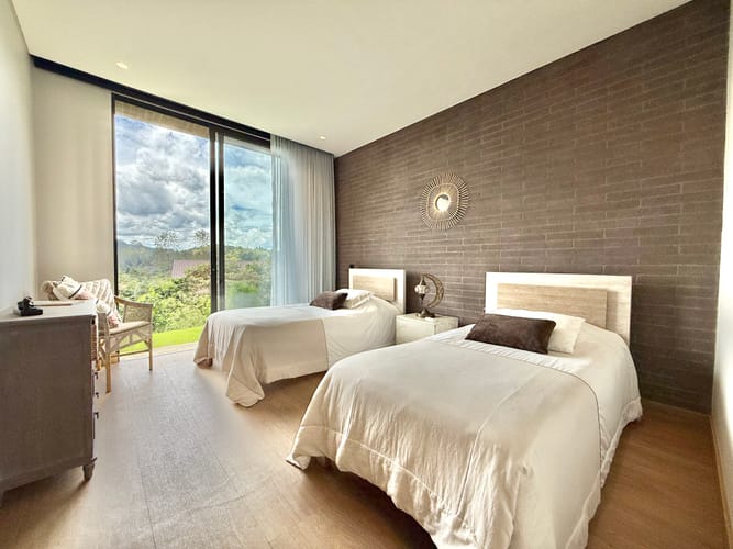 Casa de 4 alcobas en venta en Pantanillo, El Retiro, 385 m² · foto 16 de 19