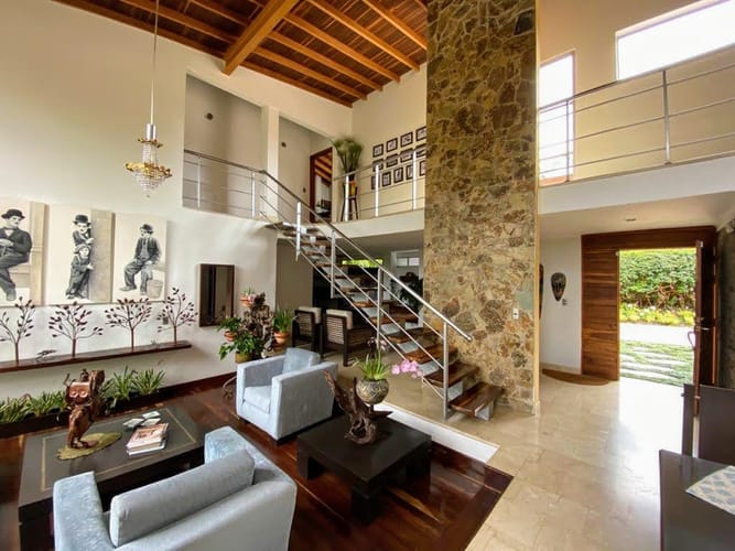 Casa de 5 alcobas en venta en Llano Grande, Rionegro · foto 7 de 15