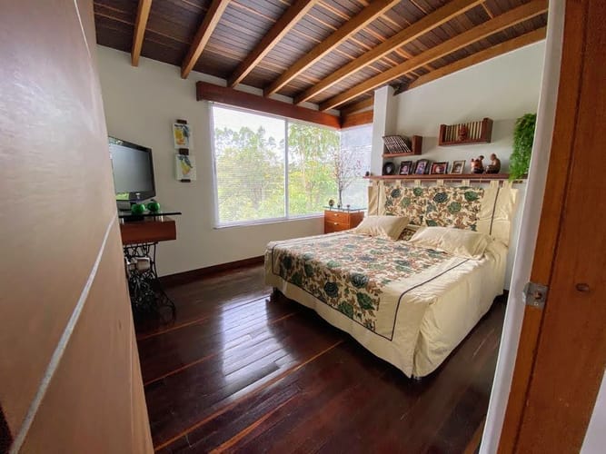Casa de 5 alcobas en venta en Llano Grande, Rionegro · foto 12 de 15