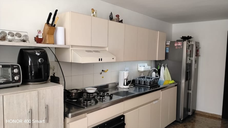 Apartamento de 3 alcobas en venta en Laureles, Medellín, 167 m² · foto 4 de 22