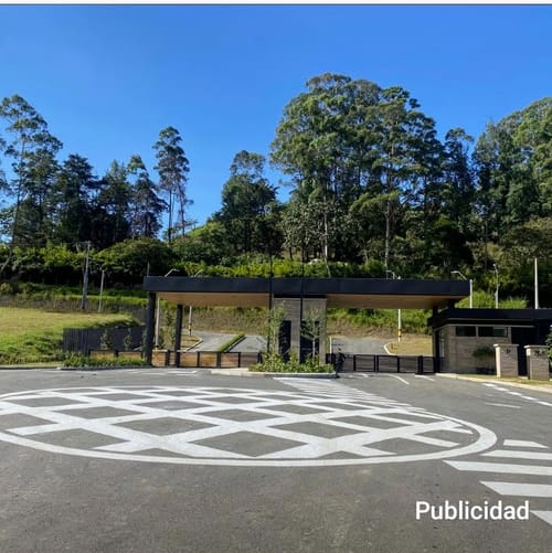 Lote en venta en El Tambo, La Ceja, 1622 m² · foto 5 de 19