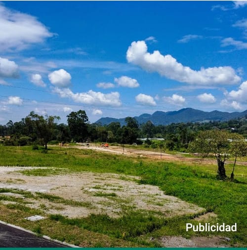 Lote en venta en El Tambo, La Ceja, 1622 m² · foto 13 de 19
