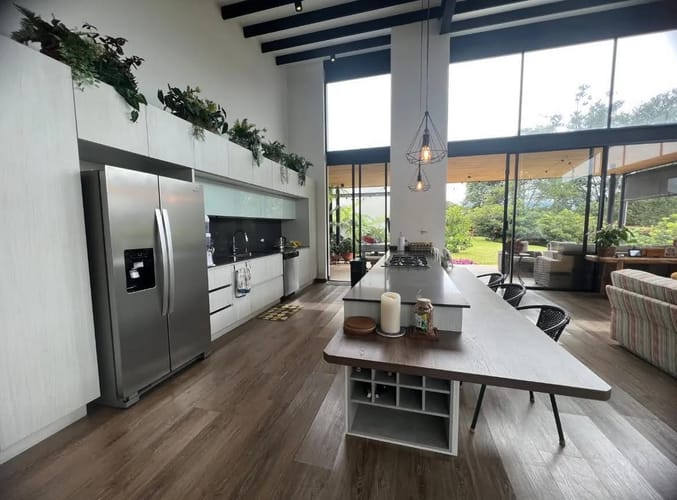 Casa de 4 alcobas en venta en Guamito, La Ceja · foto 13 de 24