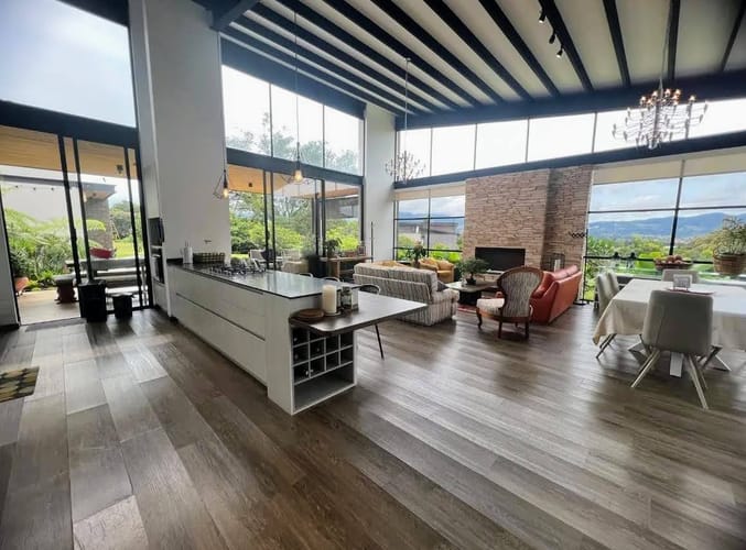 Casa de 4 alcobas en venta en Guamito, La Ceja · foto 14 de 24