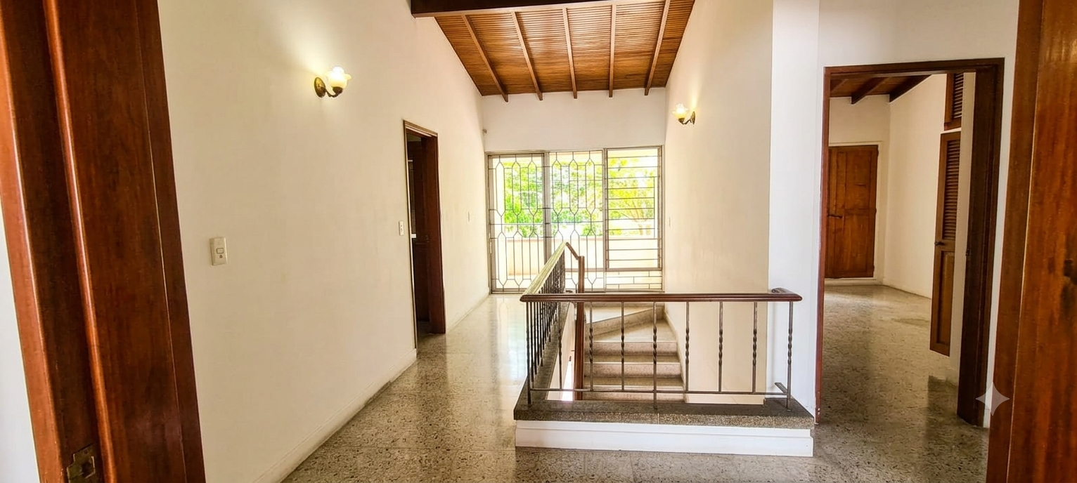 Casa en Arriendo en Laureles, Medellín en Los Pinos