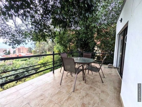 Casa de 5 alcobas en venta en Guayabal, Medellín, 261 m² · foto 10 de 21