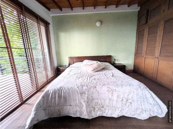 Casa de 5 alcobas en venta en Guayabal, Medellín, 261 m² · foto 12 de 21