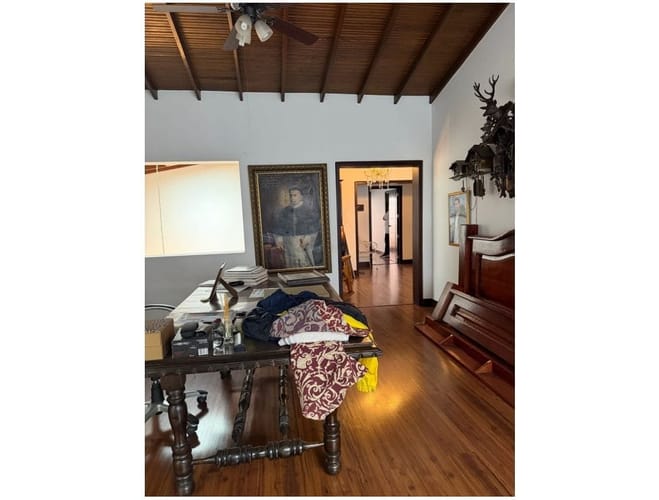 Casa de 5 alcobas en venta en Laureles, Medellín, 252 m² · foto 5 de 15