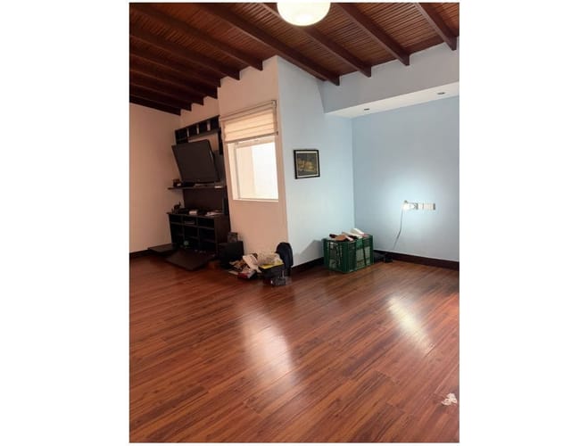 Casa de 5 alcobas en venta en Laureles, Medellín, 252 m² · foto 12 de 15