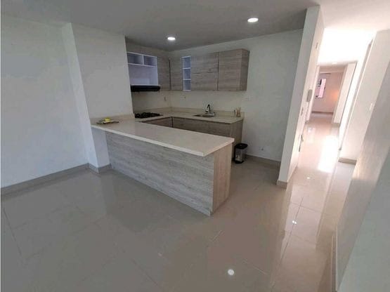 Apartamento de 3 alcobas en venta en Alfonso Lopez, Medellín, 140 m² · foto 5 de 18