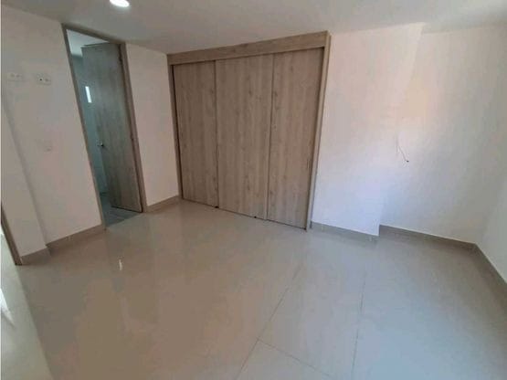 Apartamento de 3 alcobas en venta en Alfonso Lopez, Medellín, 140 m² · foto 16 de 18