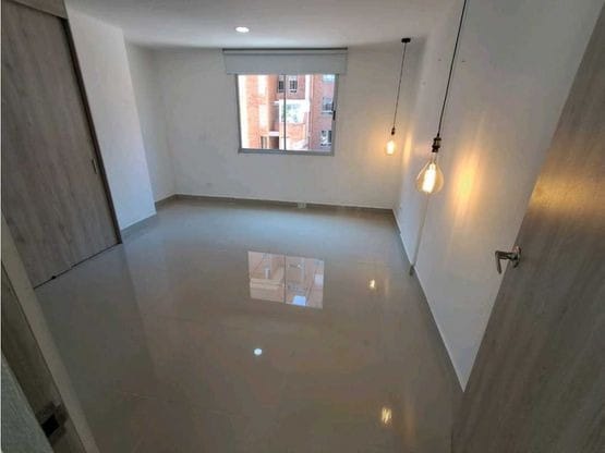 Apartamento de 3 alcobas en venta en Alfonso Lopez, Medellín, 140 m² · foto 17 de 18