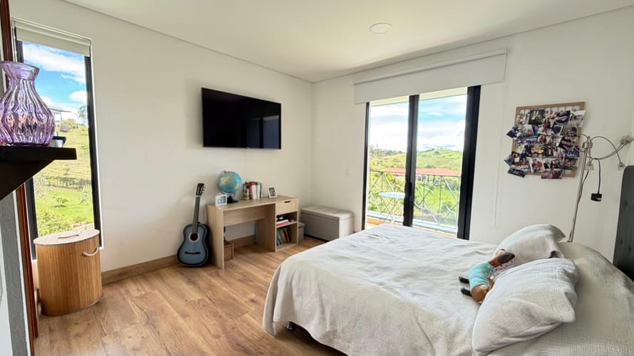 Casa de 5 alcobas en venta en Quirama, El Carmen de Viboral, 315 m² · foto 13 de 20