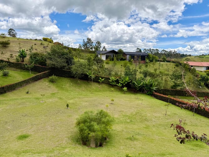 Casa de 5 alcobas en venta en Quirama, El Carmen de Viboral, 315 m² · foto 19 de 20
