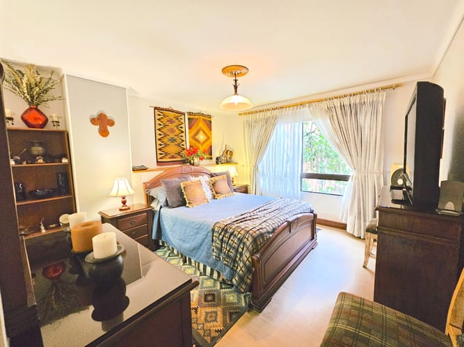 Apartamento en venta en El Poblado, Medellín · foto 7 de 24