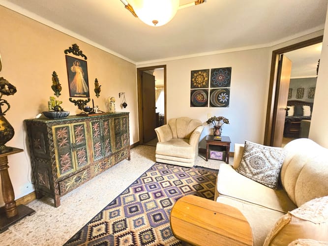 Apartamento en venta en El Poblado, Medellín · foto 8 de 24