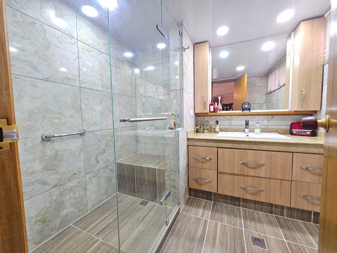 Apartamento en venta en El Poblado, Medellín · foto 11 de 24