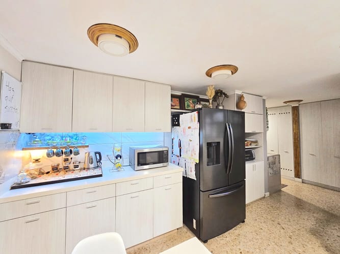 Apartamento en venta en El Poblado, Medellín · foto 23 de 24