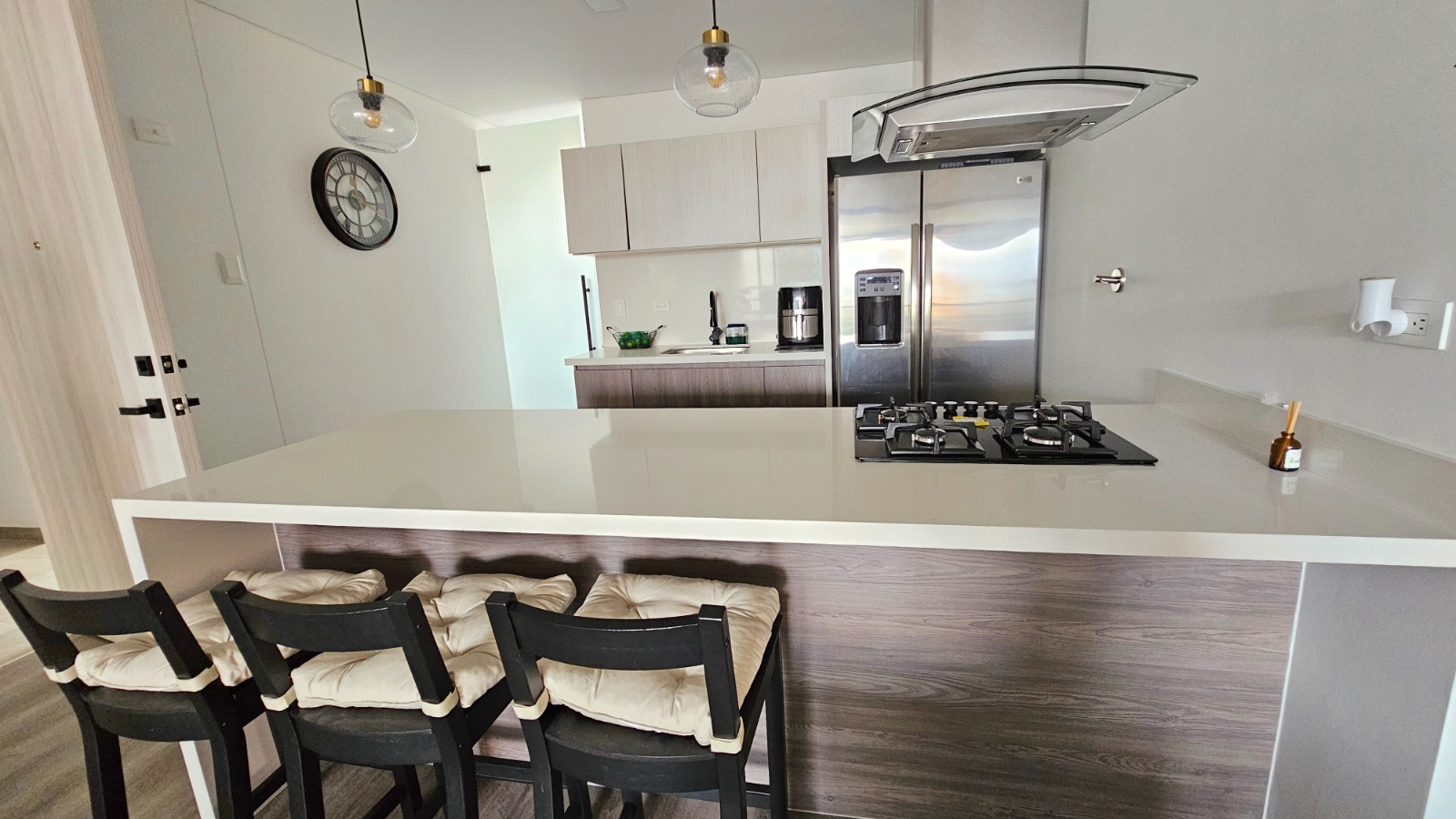 Apartamento en venta en El Poblado, Medellín · foto 5 de 24